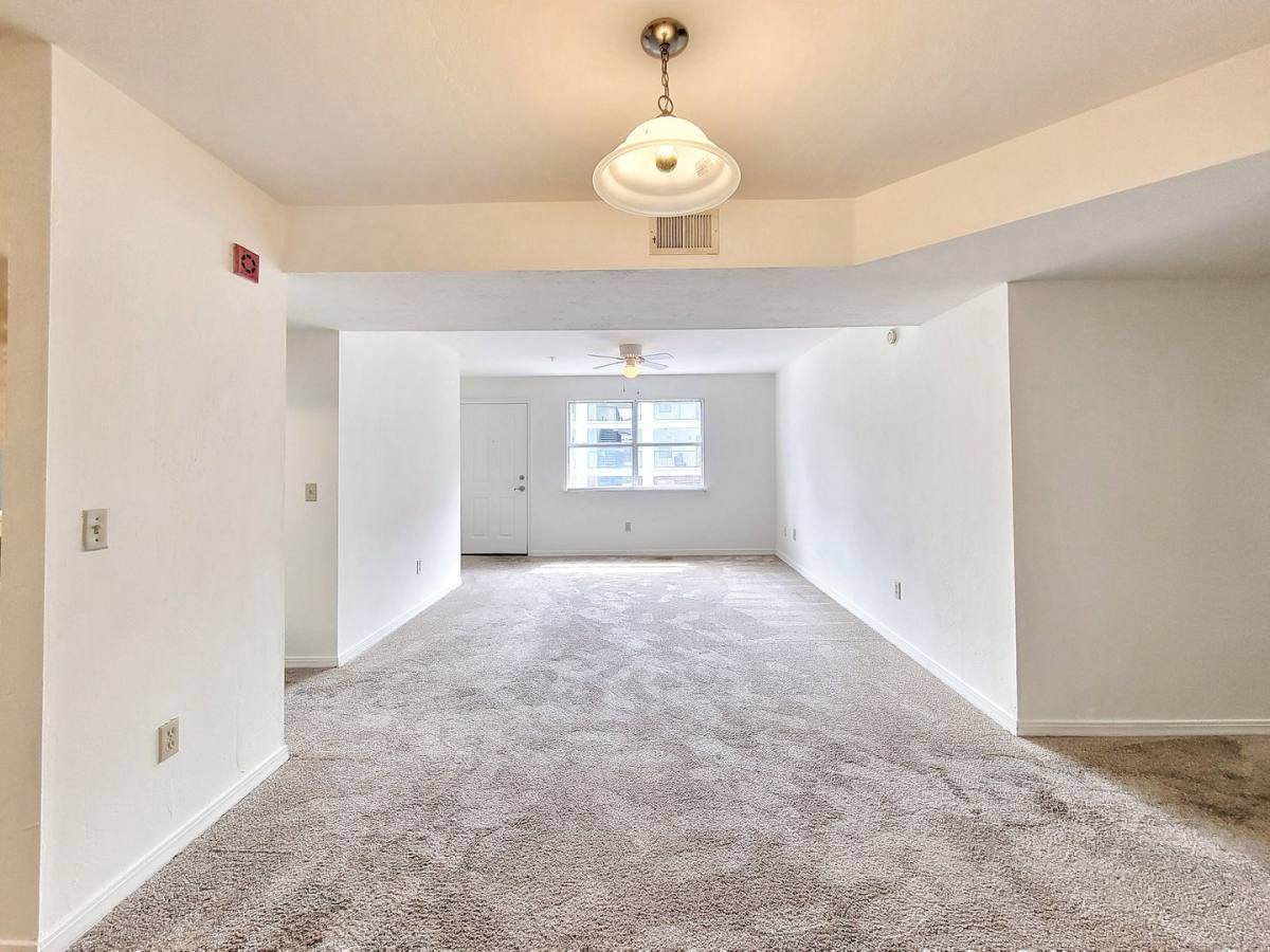 Condo for rent at 2360 SW Archer Rd, Gainesville, FL 32608