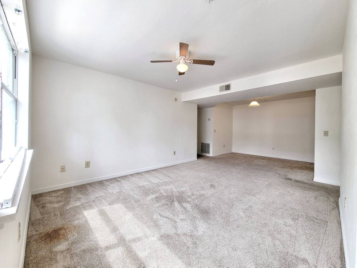 Condo for rent at 2360 SW Archer Rd, Gainesville, FL 32608