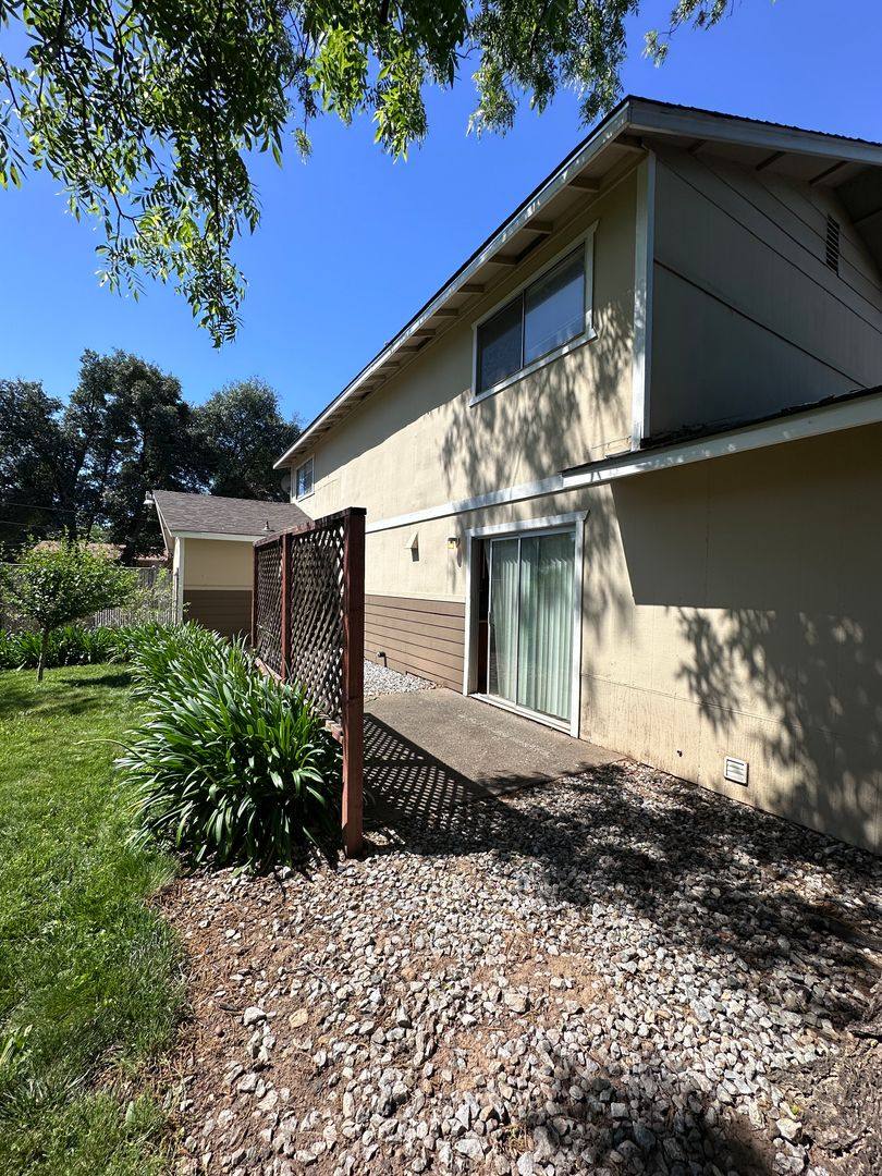 Apartment for rent at 602 Parsons Dr A-H, Redding, CA 96002