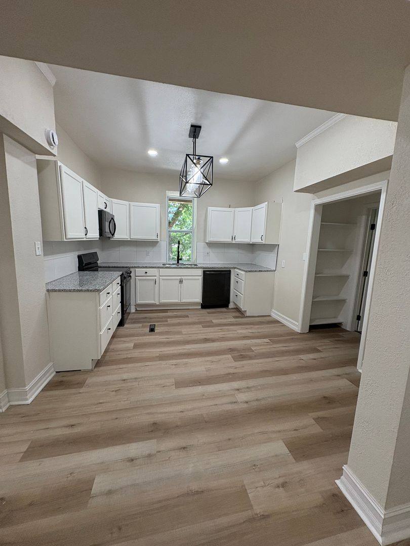 House for rent at 3336 Wyoming St, Kansas City, MO 64111