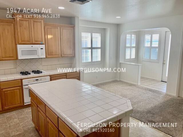 House for rent at 1947 Acari Ave, Sacramento, CA 95835