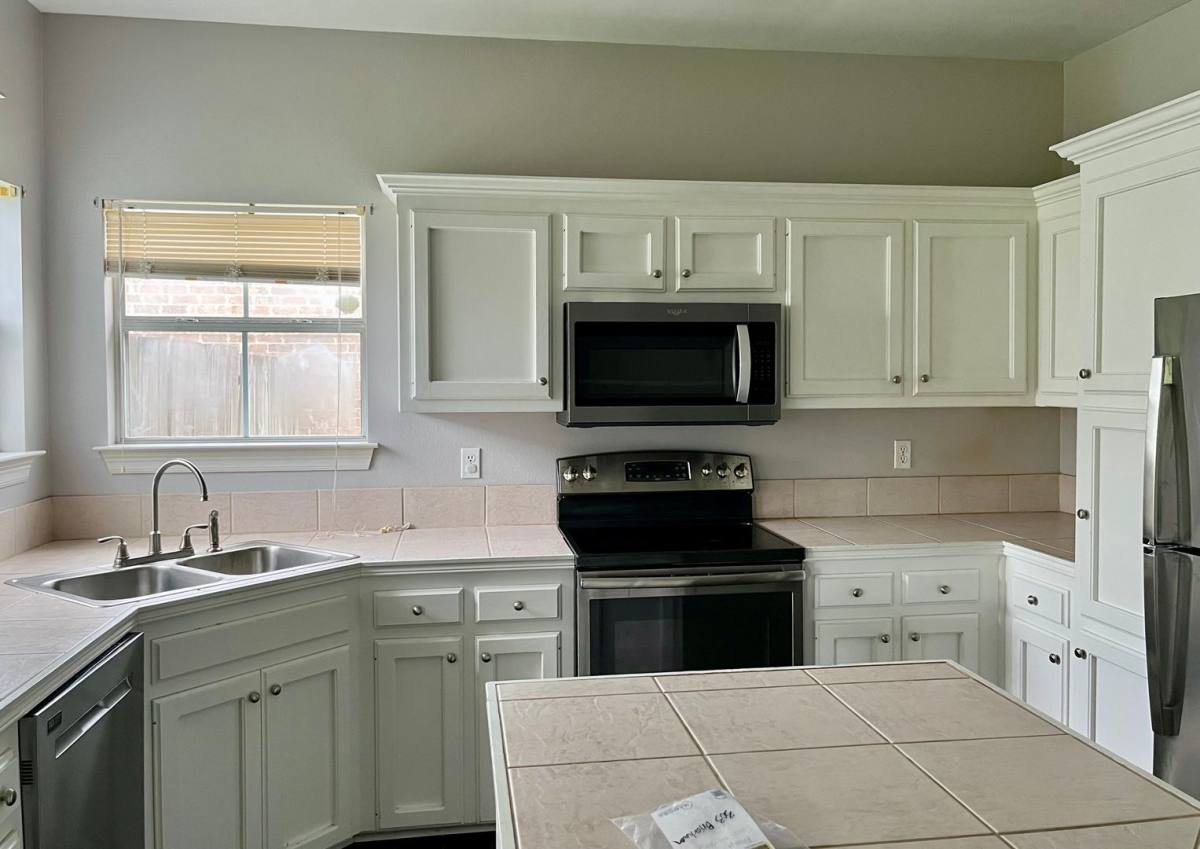 House for rent at 303 Briarhaven Dr, Baton Rouge, LA 70810