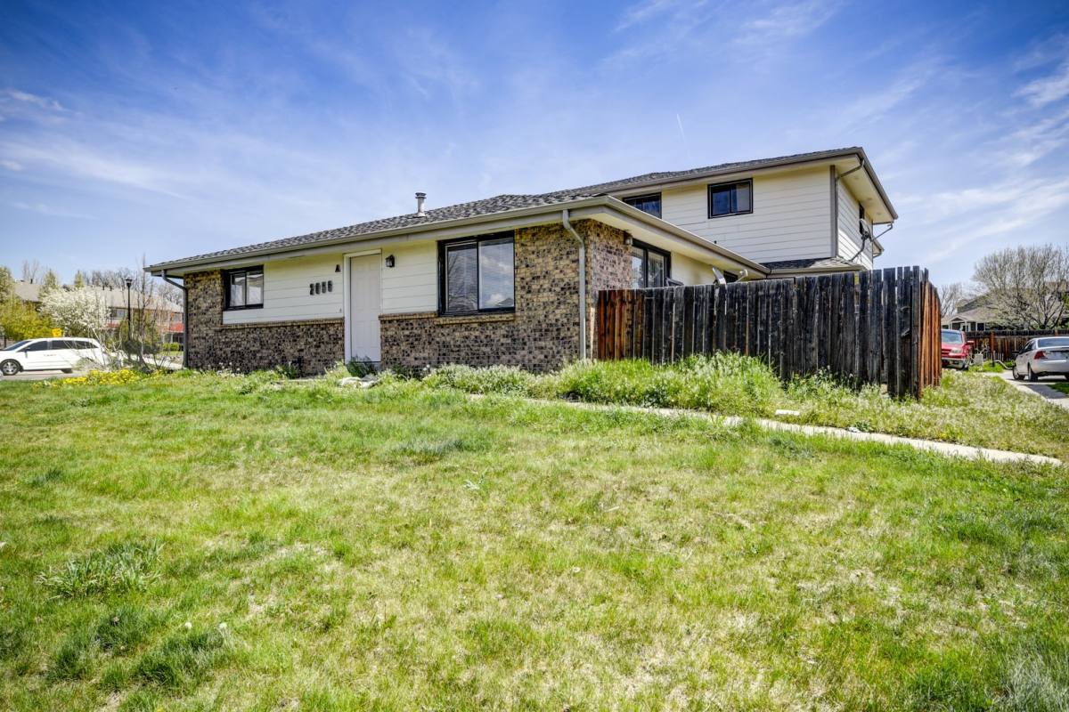 Apartment for rent at 2056 Estes Lane, Longmont, CO 80501