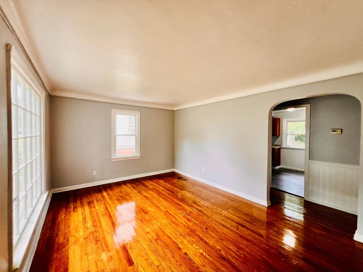 House for rent at 8606 Rosewood Ave, Cleveland, OH 44105
