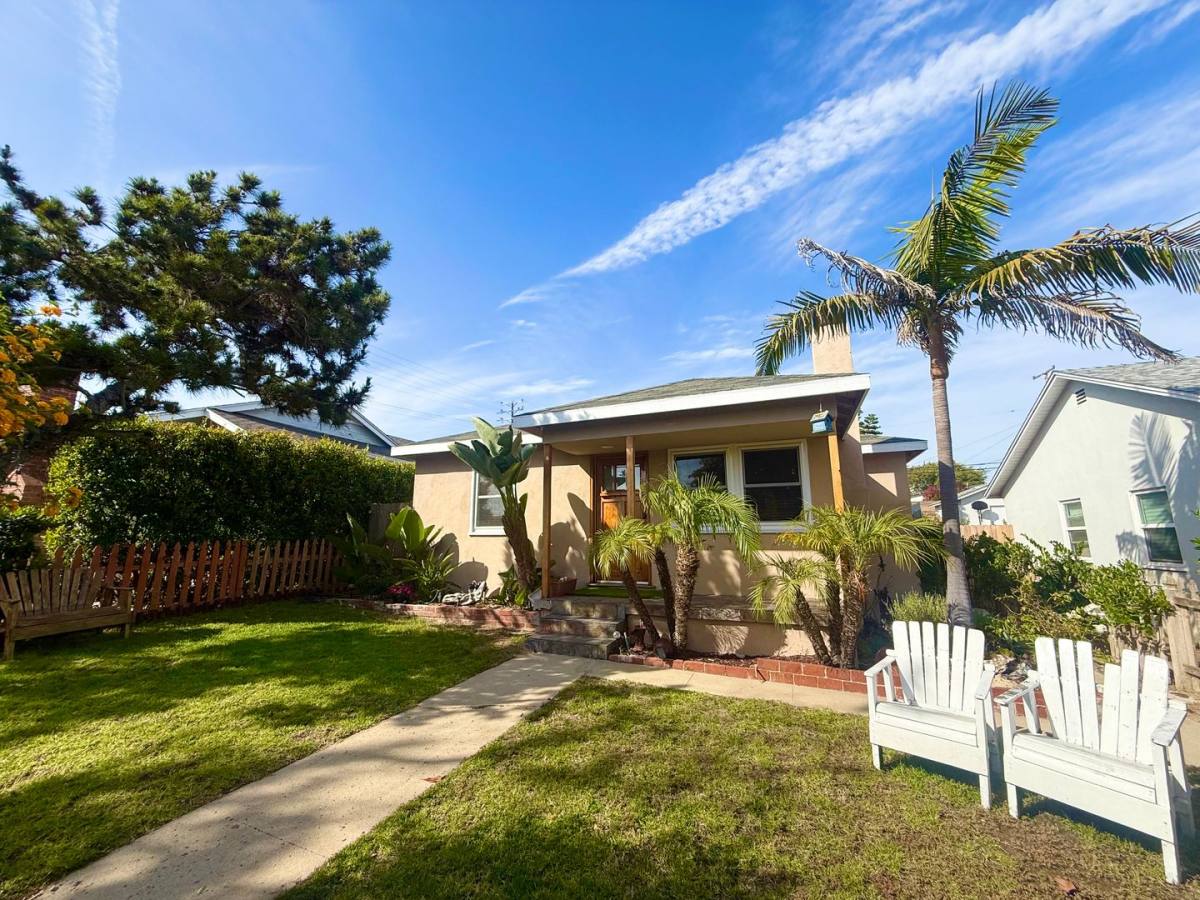 House for rent at 528 N Maria Ave, Redondo Beach, CA 90277