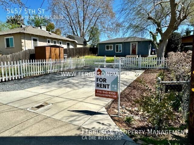 House for rent at 5457 5th St, Rocklin, CA 95677