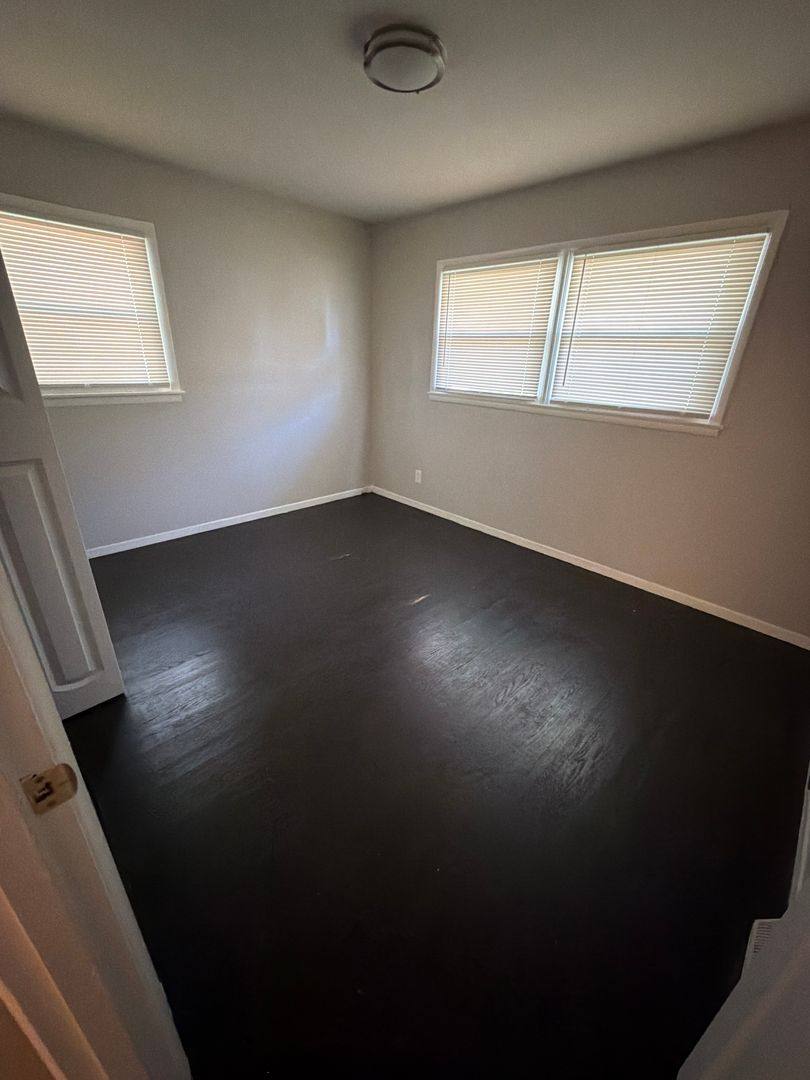 House for rent at 10650 Dunkeld Circle, Saint Louis, MO 63137