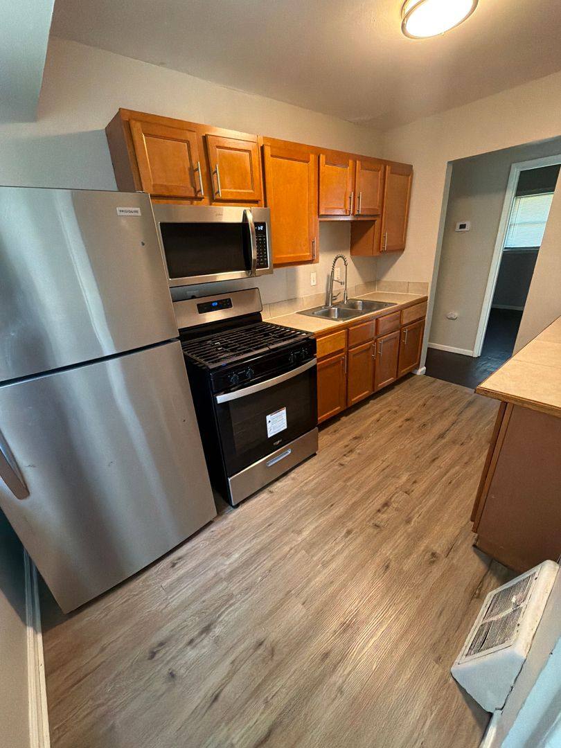House for rent at 10650 Dunkeld Circle, Saint Louis, MO 63137