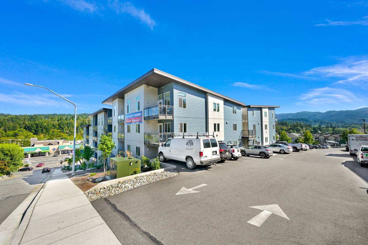Apartment for rent at 500 32nd St, Bellingham, WA 98225