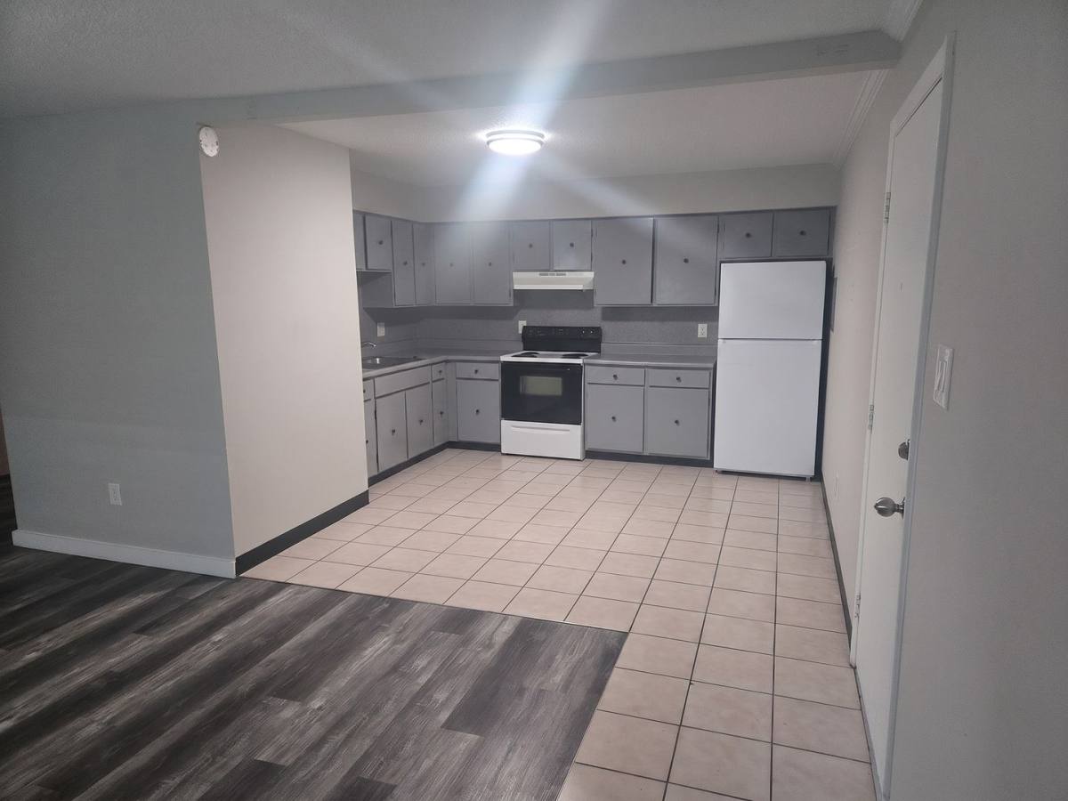 Apartment for rent at 1936 Vinewood Lane #2, Pueblo, CO 81005