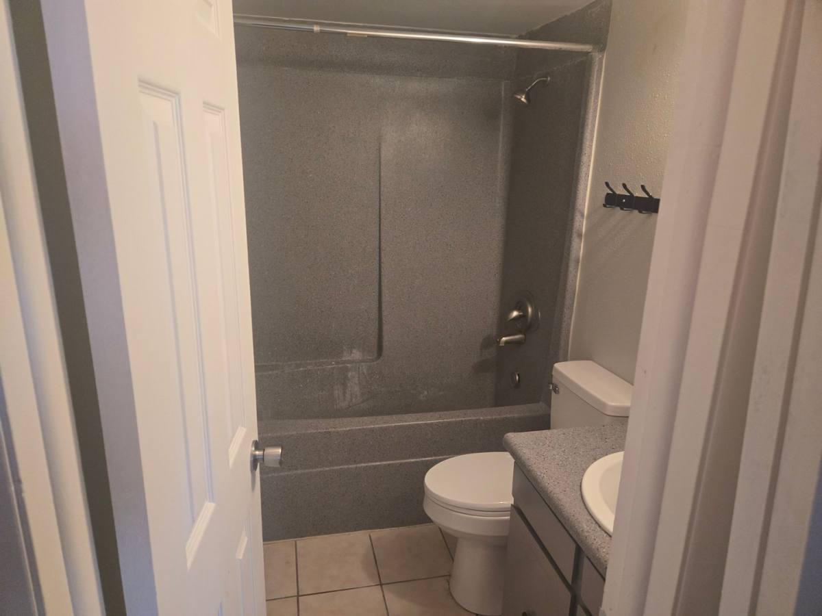 Apartment for rent at 1936 Vinewood Lane #2, Pueblo, CO 81005