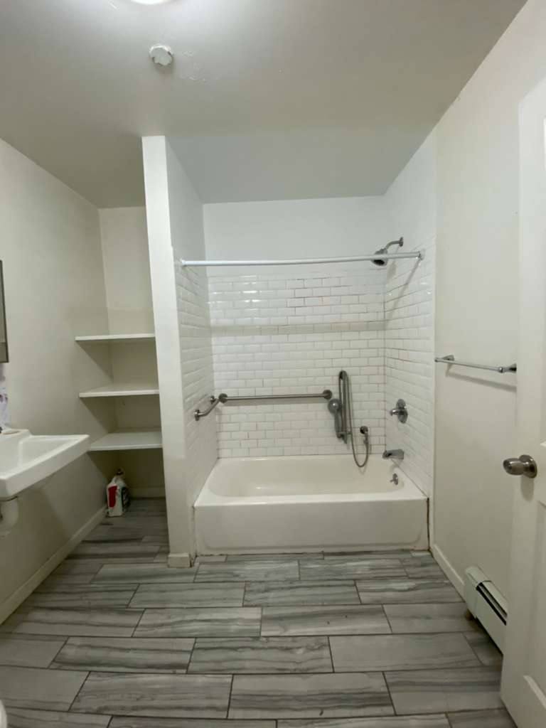 Apartment for rent at 68 Elliot St, Yonkers, NY 10705