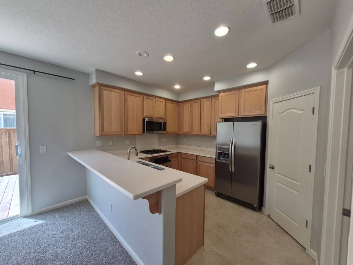 House for rent at 11 Long Warf Place, Sacramento, CA 95835