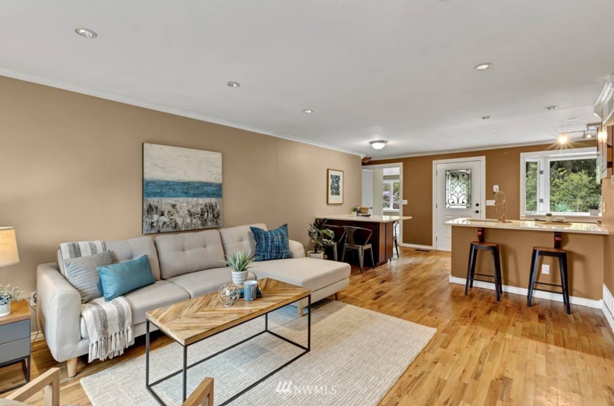 House for rent at 16721 NE 9th St, Bellevue, WA 98008