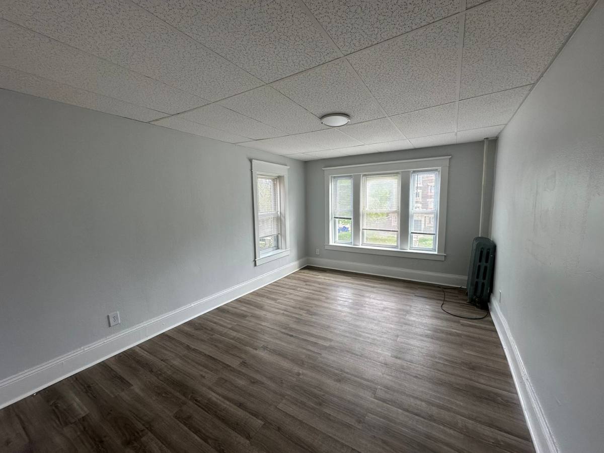 Apartment for rent at 56-60 Fort Pleasant Ave, Springfield, MA 01108