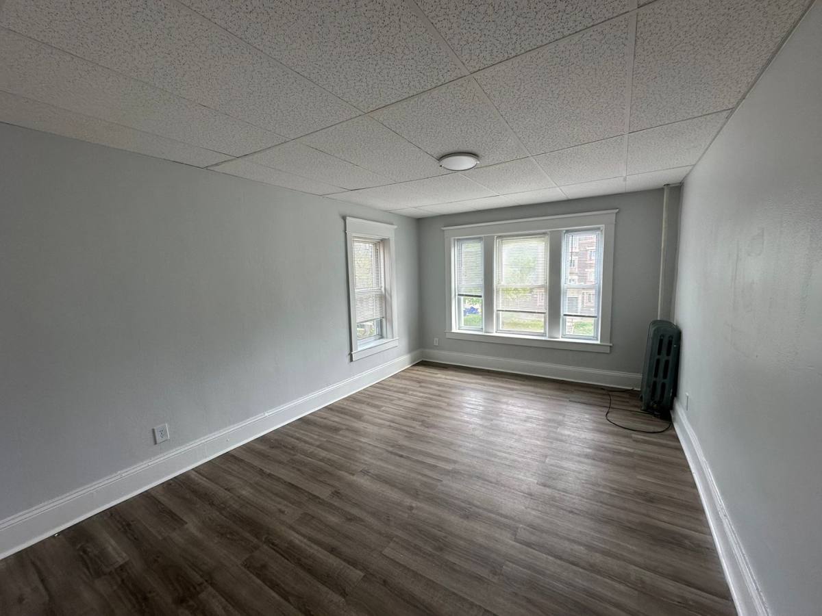 Apartment for rent at 56-60 Fort Pleasant Ave, Springfield, MA 01108