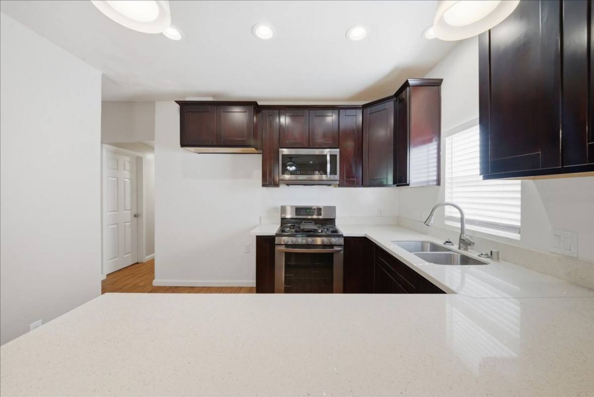 House for rent at 3153 2nd Ave, Sacramento, CA 95817