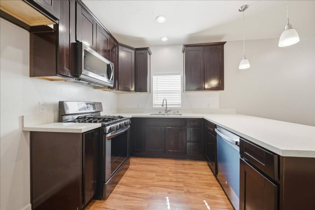 House for rent at 3153 2nd Ave, Sacramento, CA 95817