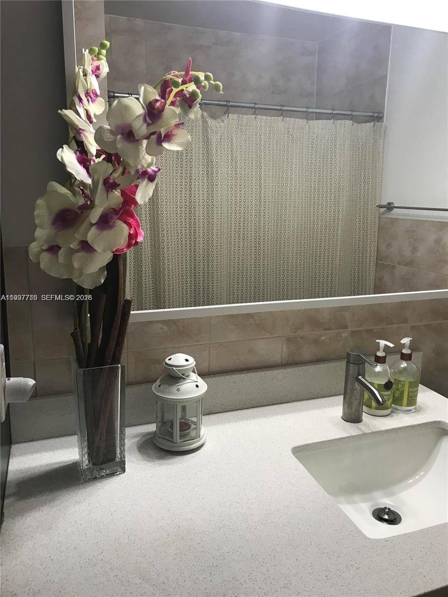 Apartment for rent at 10794 N Kendall Dr #10794B2, Miami, FL 33176