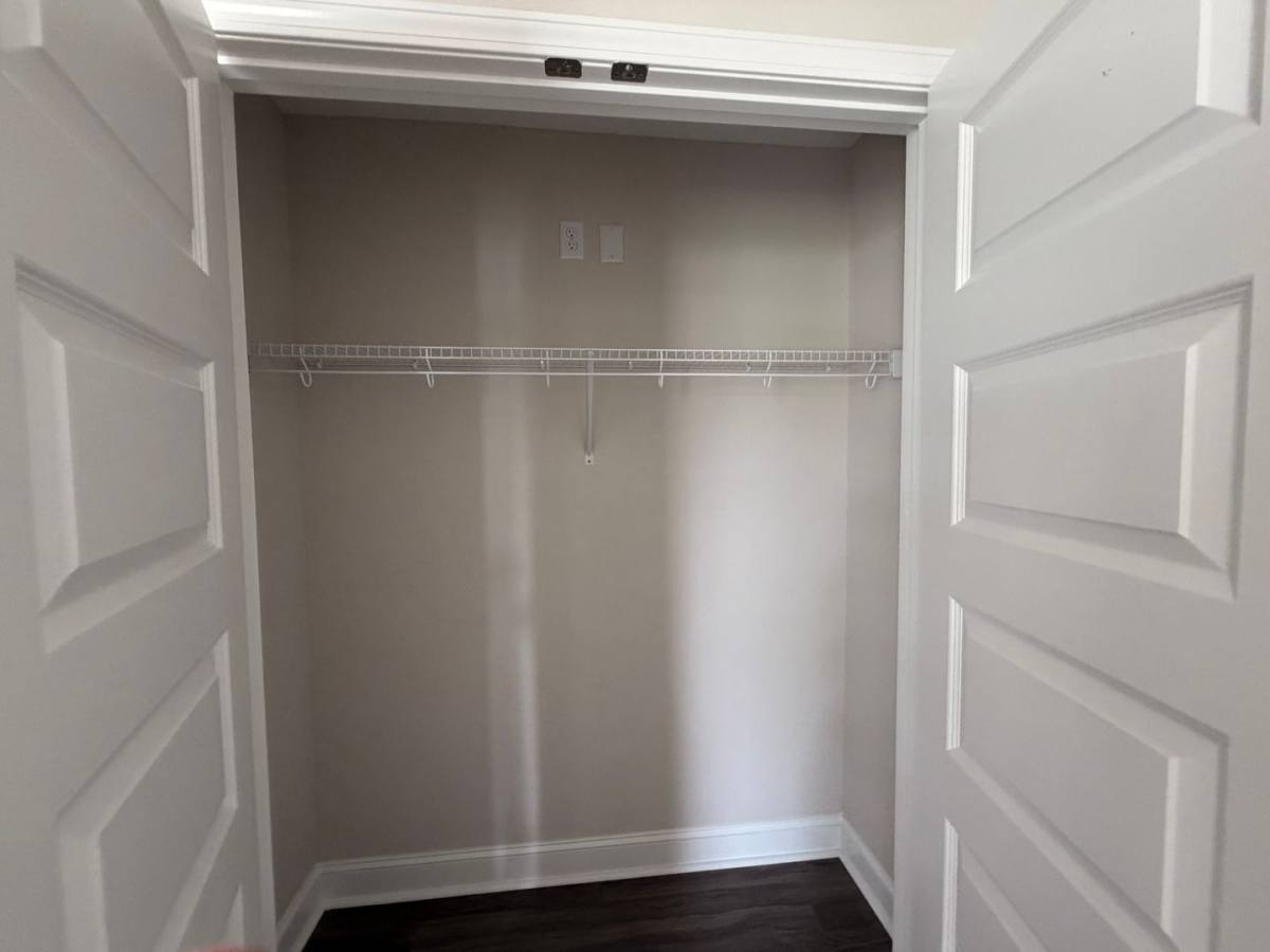 House for rent at 4 Roundtree St, Statesboro, GA 30458