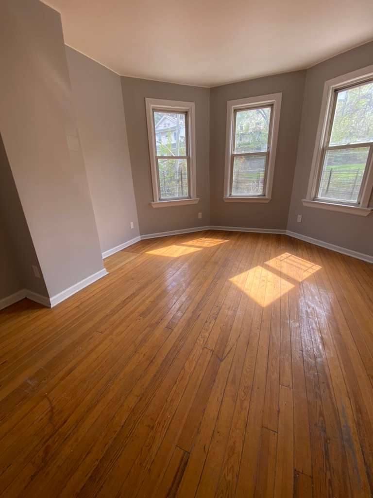 Apartment for rent at 74 Glenwood Ave #2N, Yonkers, NY 10701