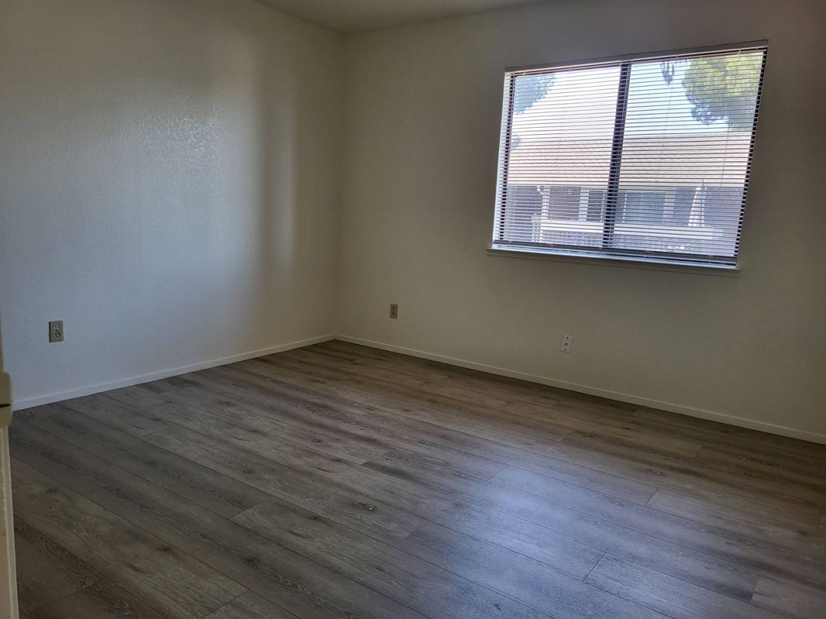 Apartment for rent at 818 E Tabor Ave -Fountain View Apts, Fairfield, CA 94533