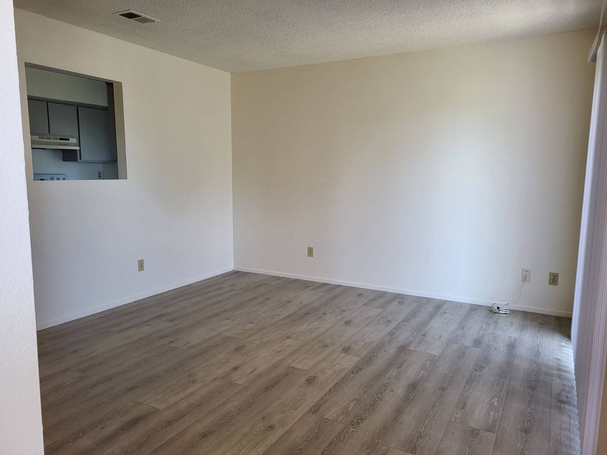 Apartment for rent at 818 E Tabor Ave -Fountain View Apts, Fairfield, CA 94533