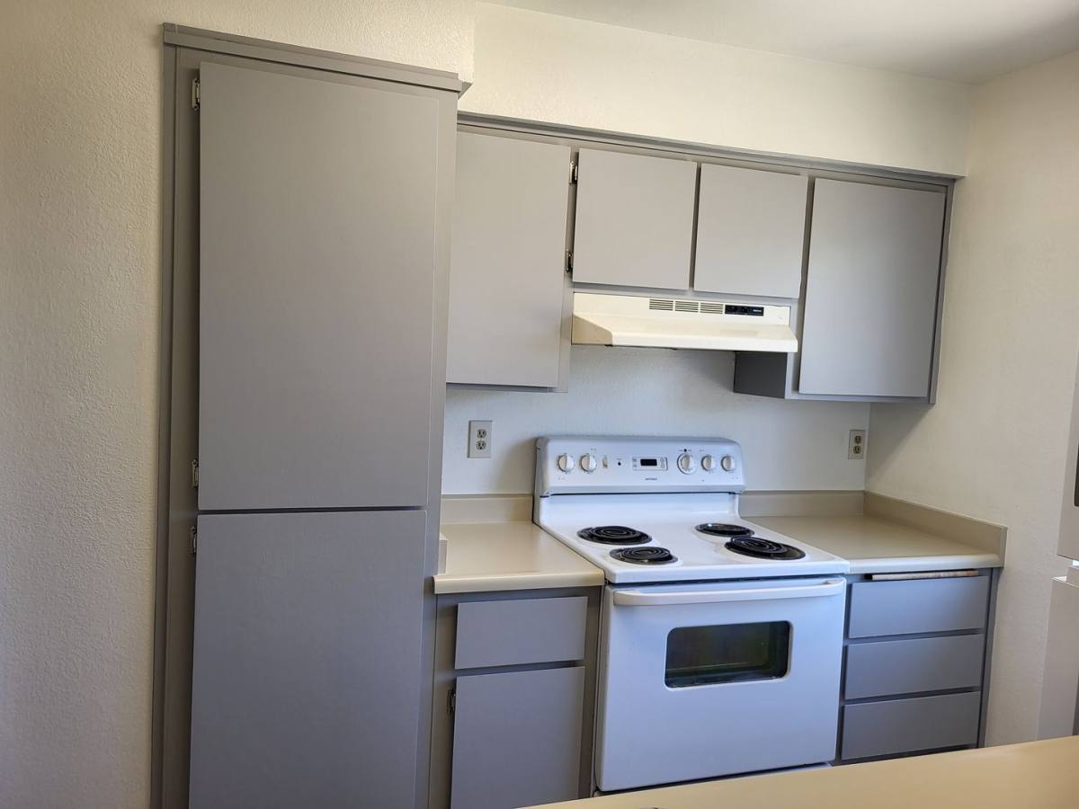 Apartment for rent at 818 E Tabor Ave -Fountain View Apts, Fairfield, CA 94533