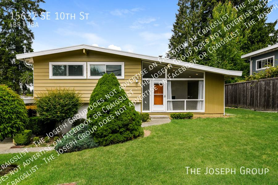 House for rent at 15632 SE 10th St, Bellevue, WA 98008