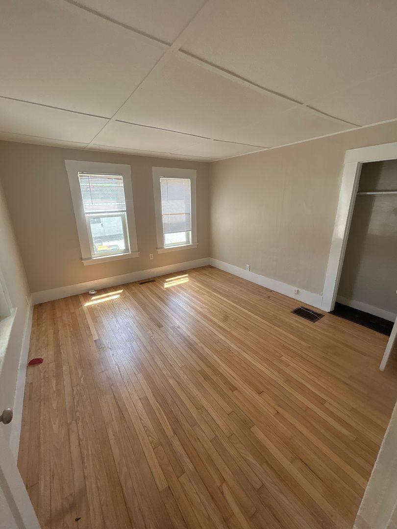Apartment for rent at 21 Lincoln St #21A, Rochester, NH 03867