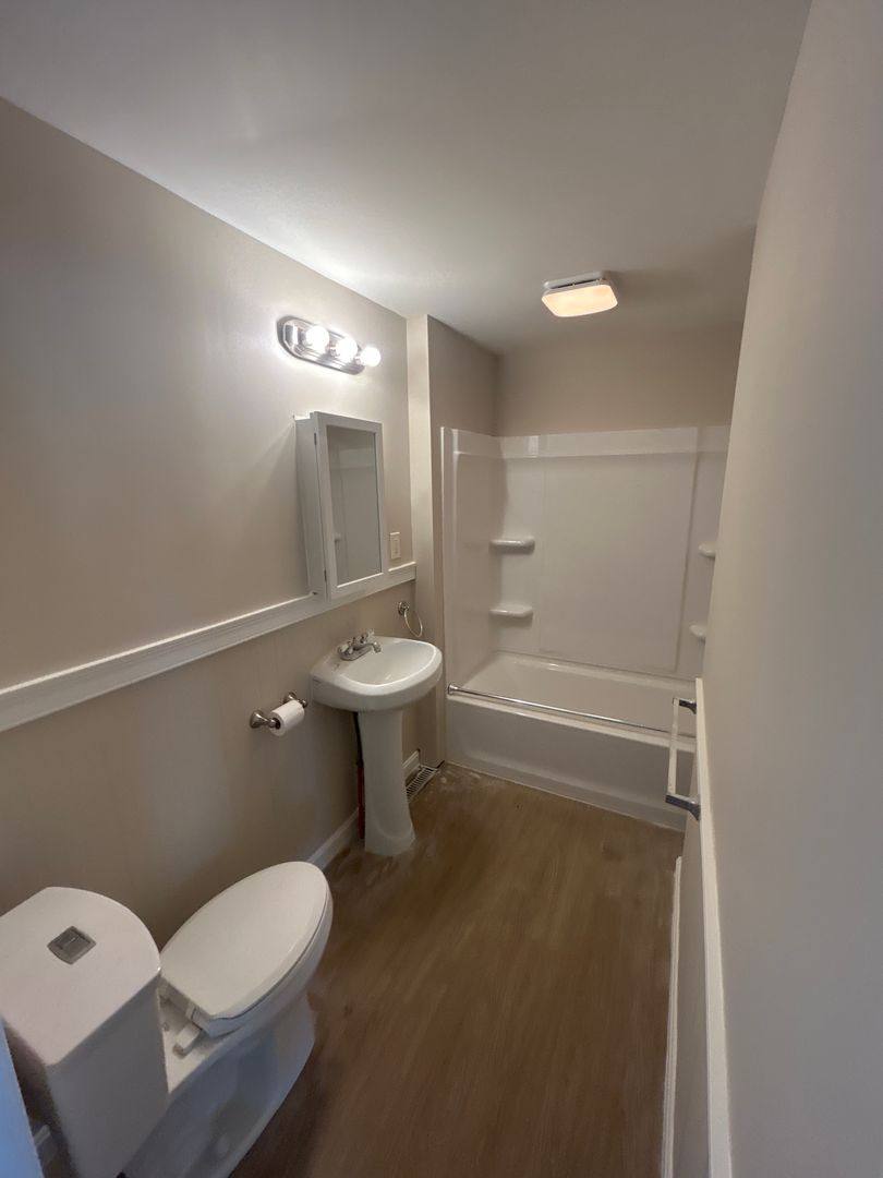 Apartment for rent at 21 Lincoln St #21A, Rochester, NH 03867