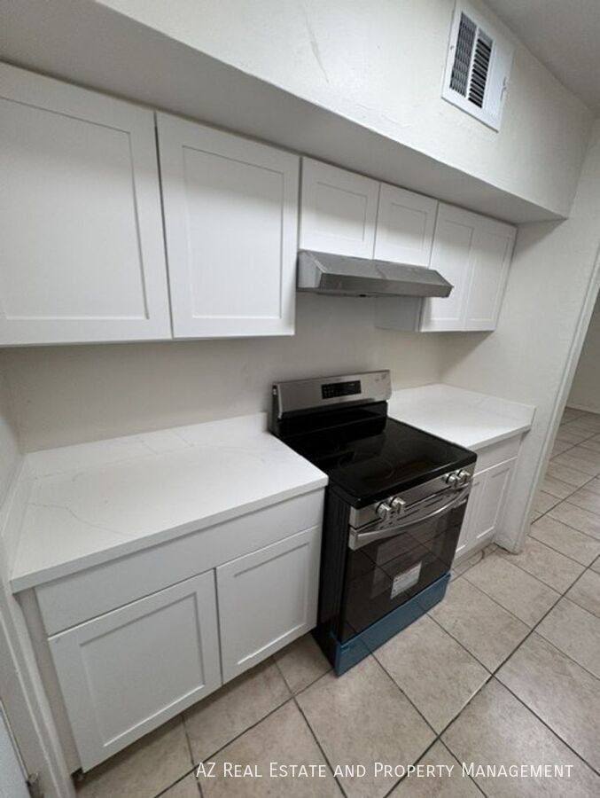 Apartment for rent at 1040 N 16th St, Phoenix, AZ 85006