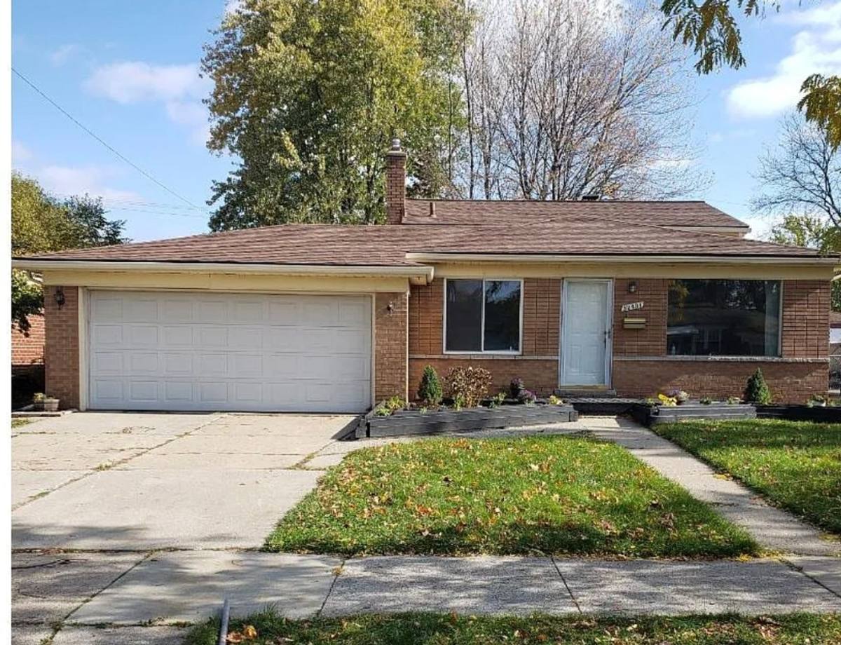 House for rent at 32834 Rosenbusch, Warren, MI 48088