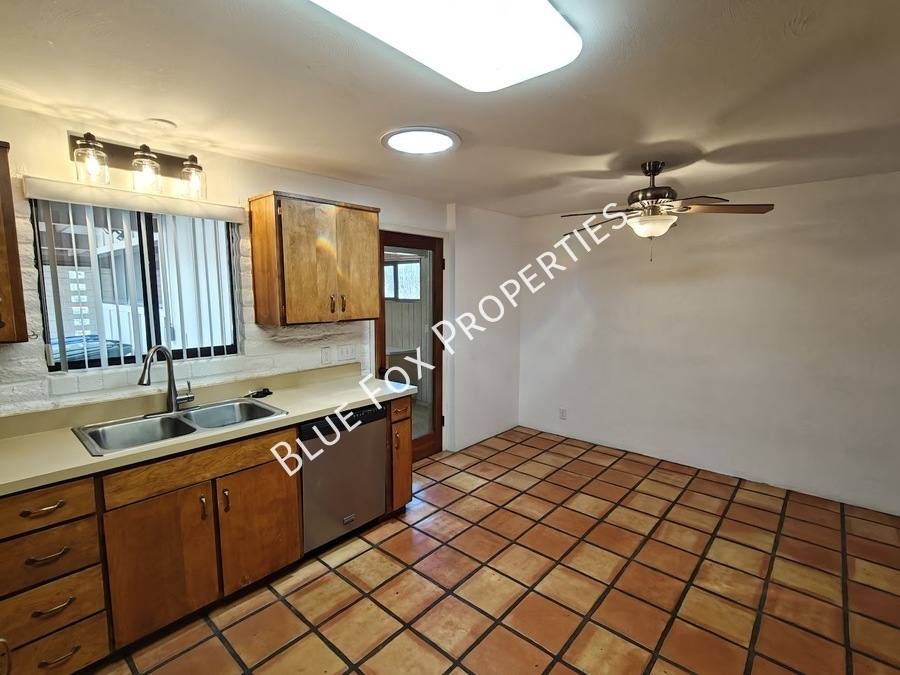 House for rent at 2781 W Calle Carapan, Tucson, AZ 85745