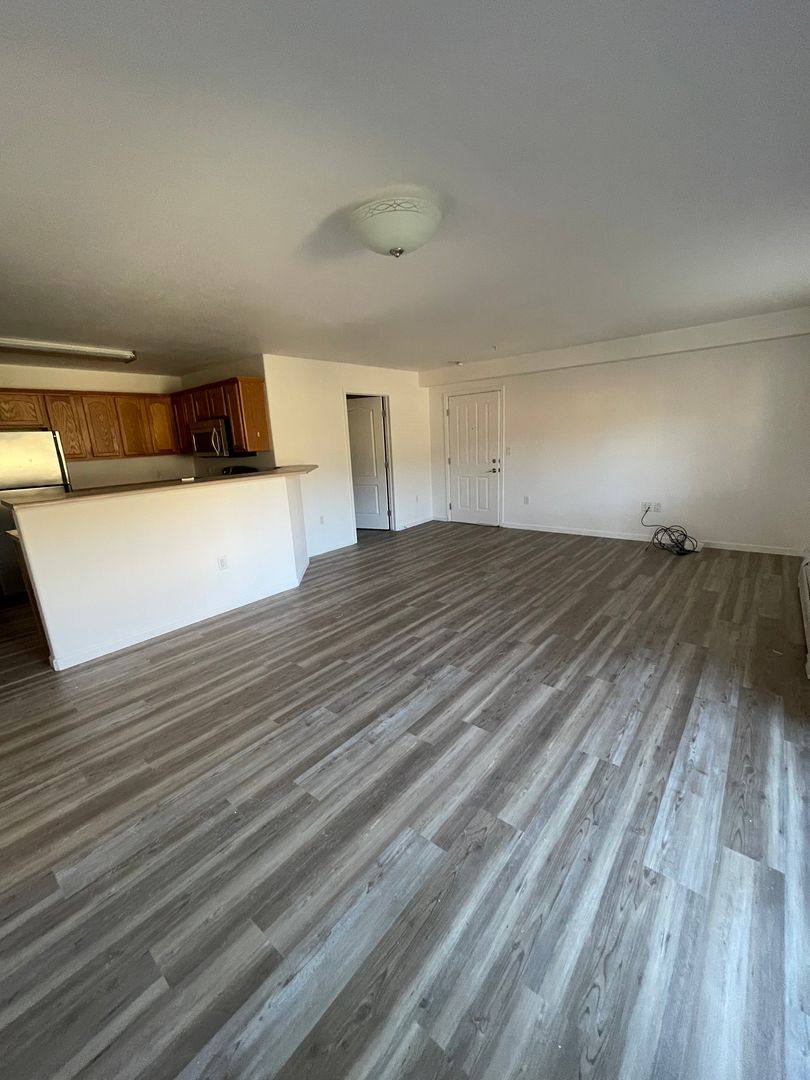 Condo for rent at 326 Riverview Dr, New Castle, CO 81647