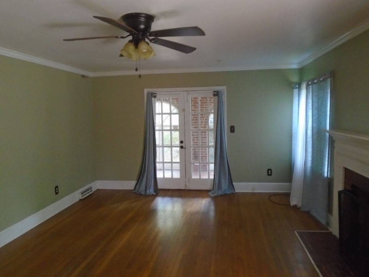House for rent at 308 Harris Ave, Raeford, NC 28376