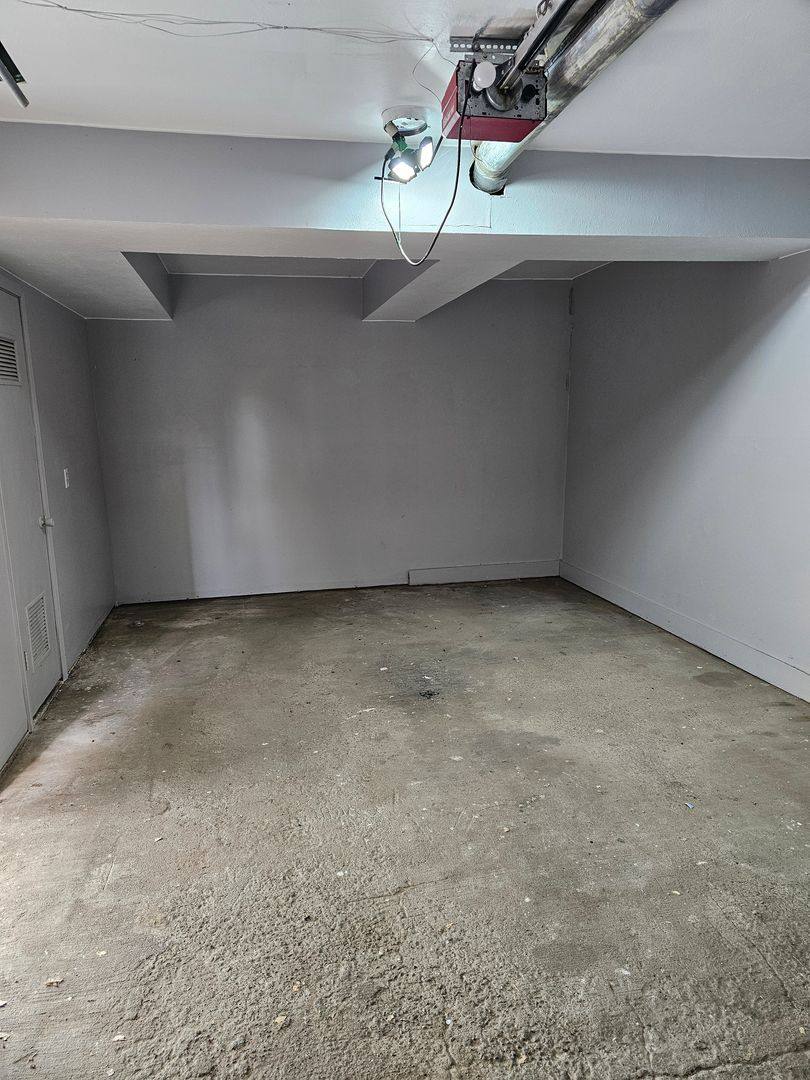 Apartment for rent at 120 122 Sandridge Rd, Bowling Green, OH 43402