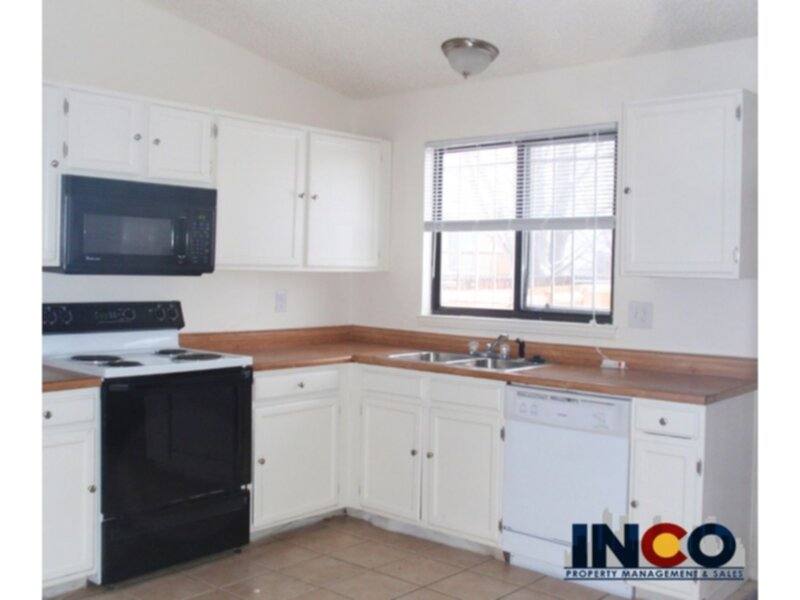 House for rent at 14279 E 51st Ave, Denver, CO 80239