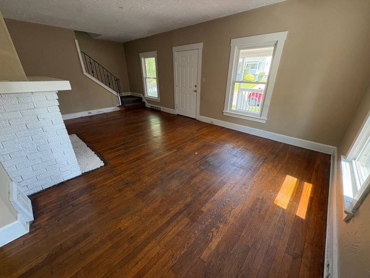 House for rent at 4960 E 84th St, Cleveland, OH 44125