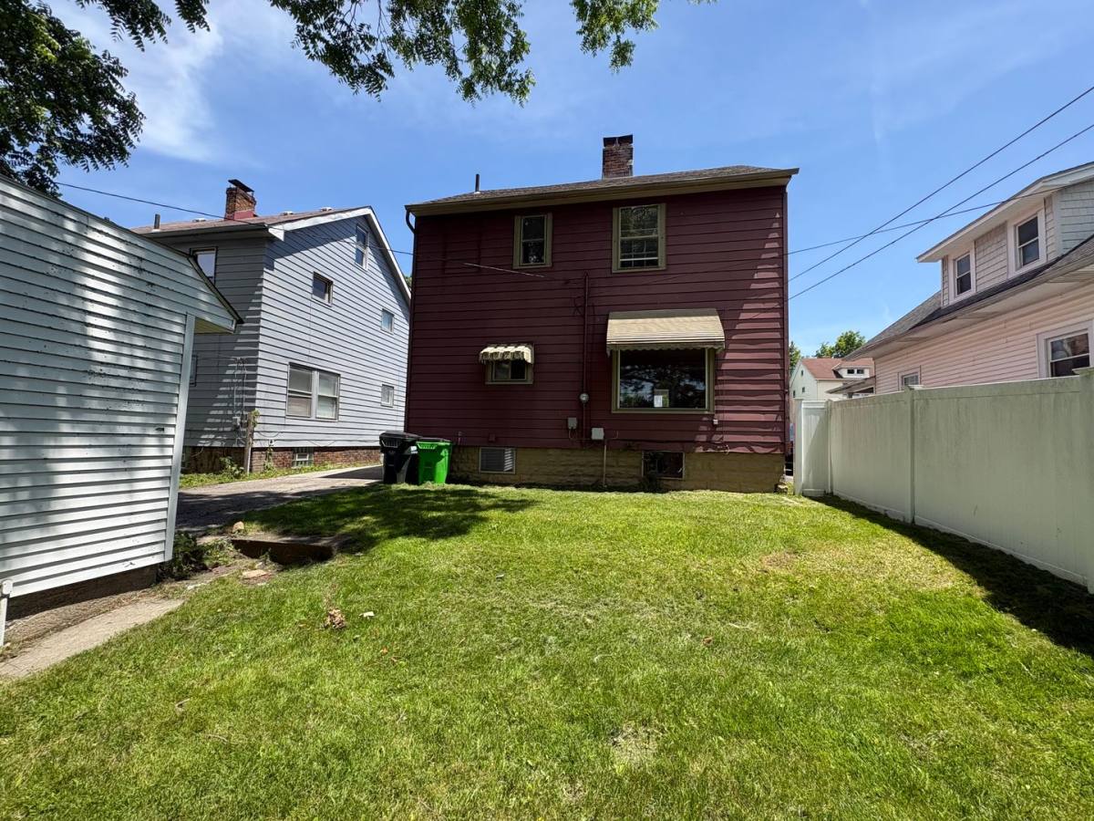 House for rent at 4960 E 84th St, Cleveland, OH 44125