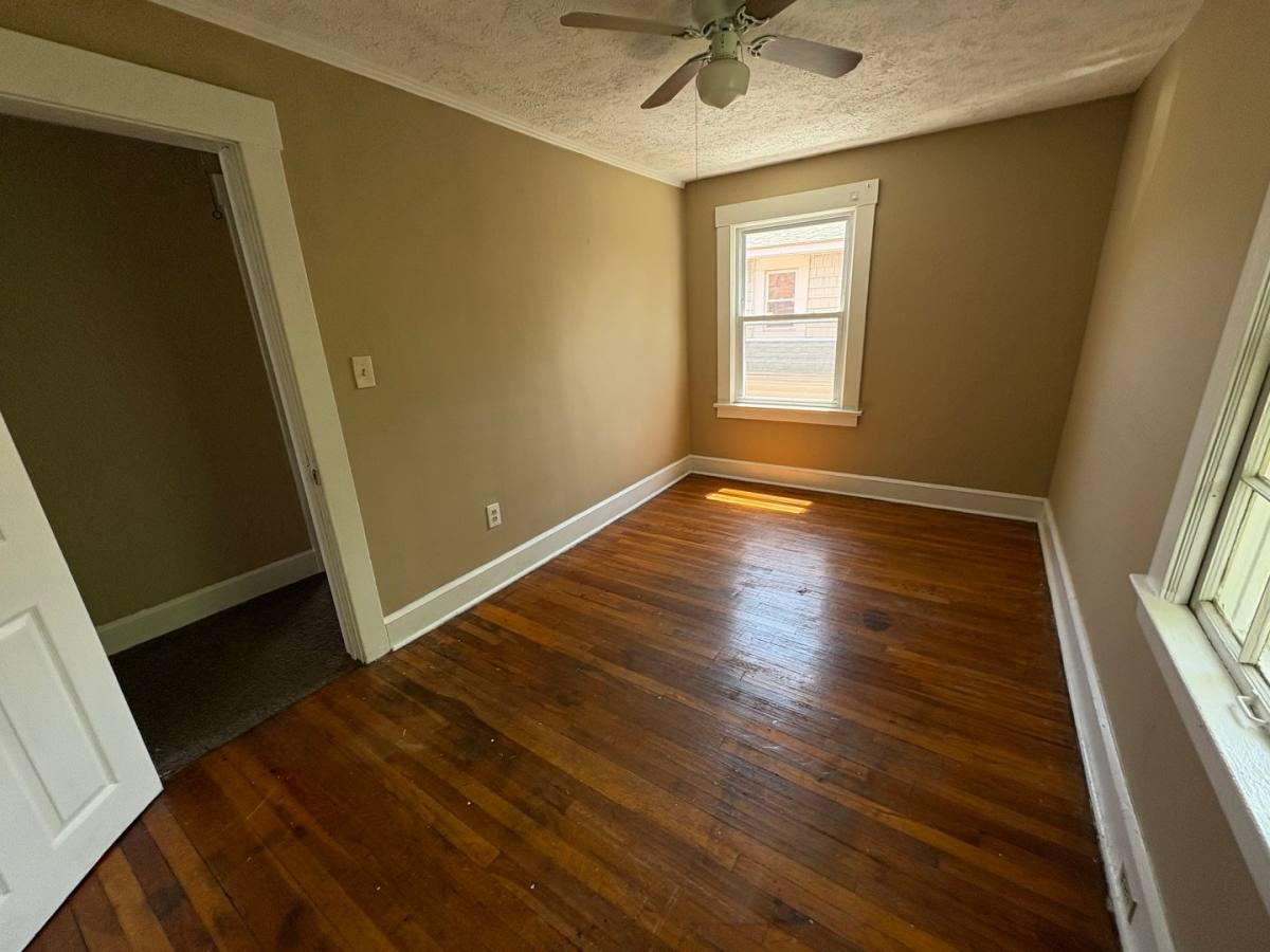 House for rent at 4960 E 84th St, Cleveland, OH 44125