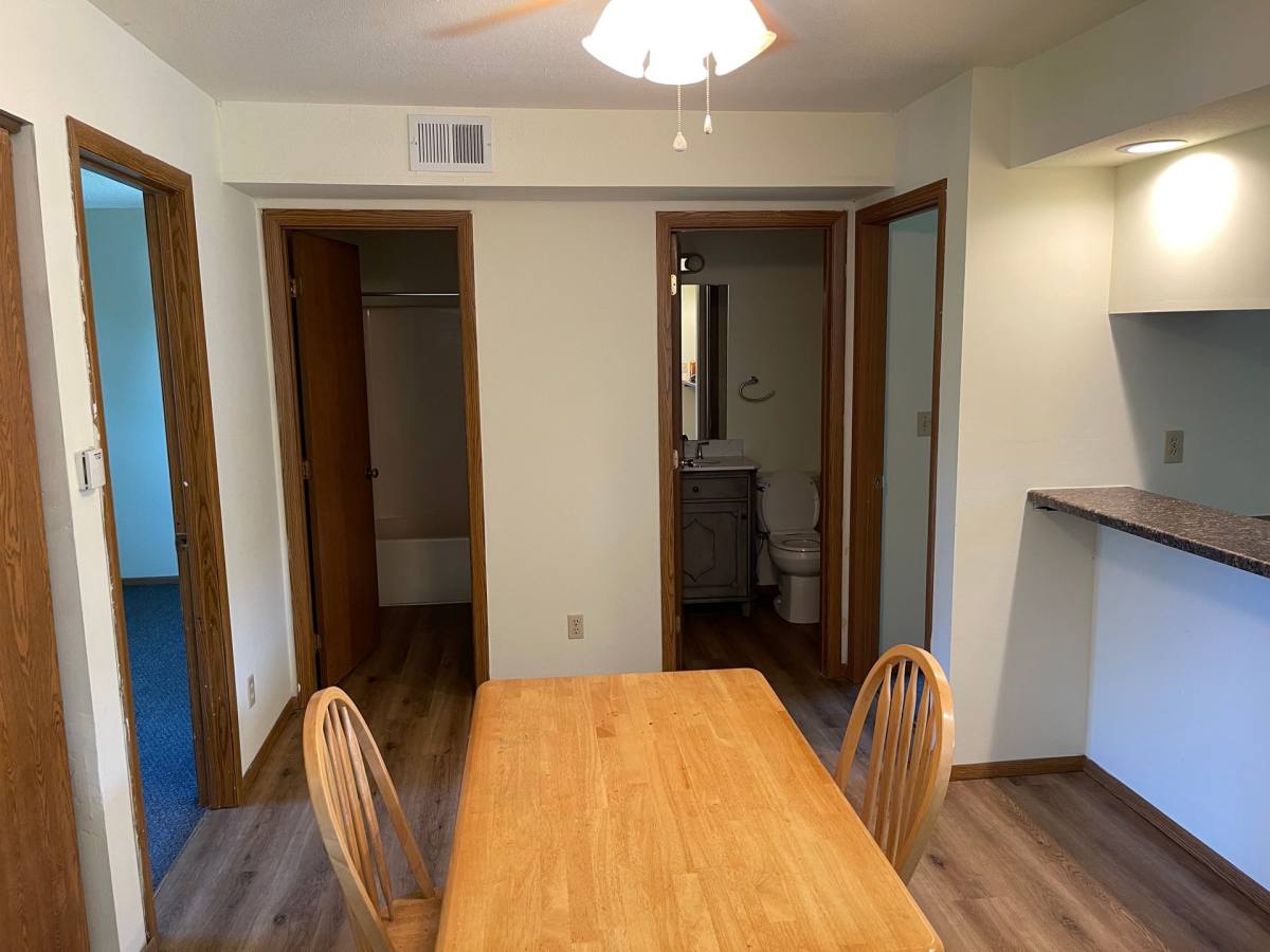 Apartment for rent at 1509 2nd St #ROYAL Heights 1-5 Ba, Charleston, IL 61920