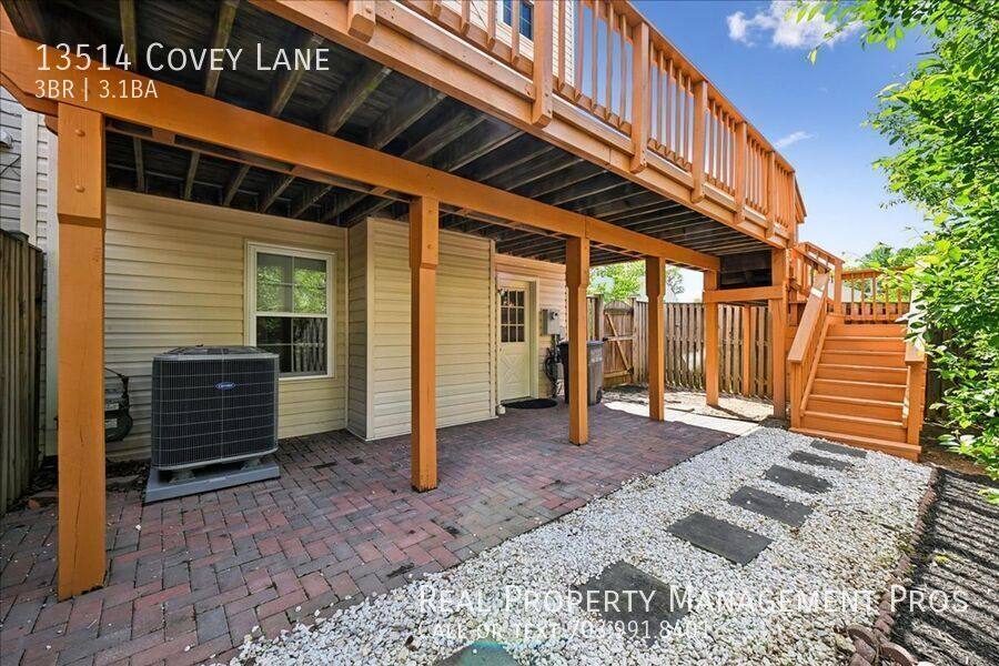 Townhouse for rent at 13514 Covey Lane, Clifton, VA 20124