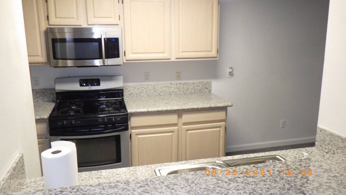 Apartment for rent at 5125 W Reno Ave, Las Vegas, NV 89118