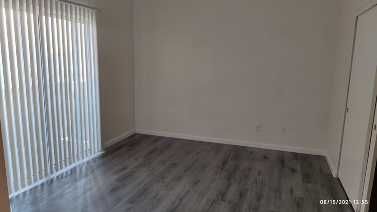 Apartment for rent at 5125 W Reno Ave, Las Vegas, NV 89118