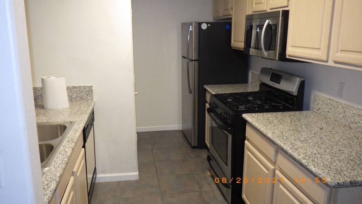 Apartment for rent at 5125 W Reno Ave, Las Vegas, NV 89118