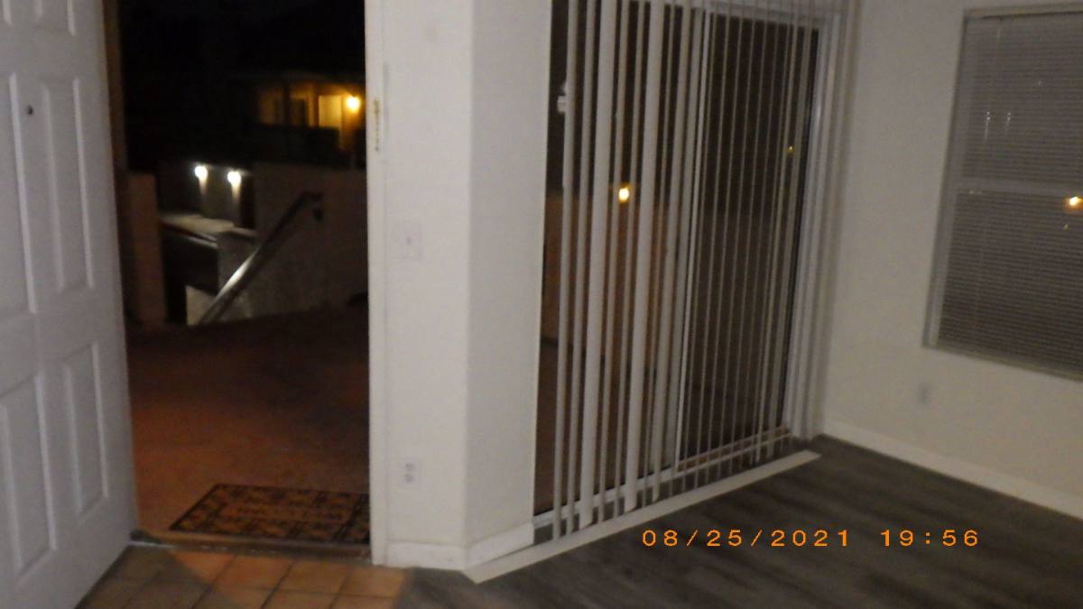 Apartment for rent at 5125 W Reno Ave, Las Vegas, NV 89118