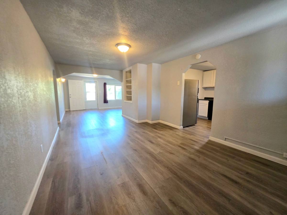 Apartment for rent at 1924 E 5th St, Pueblo, CO 81001