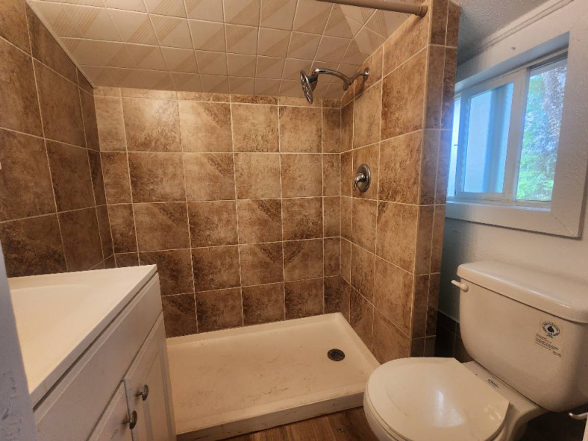 Apartment for rent at 1924 E 5th St, Pueblo, CO 81001
