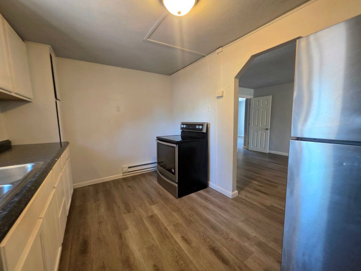 Apartment for rent at 1924 E 5th St, Pueblo, CO 81001